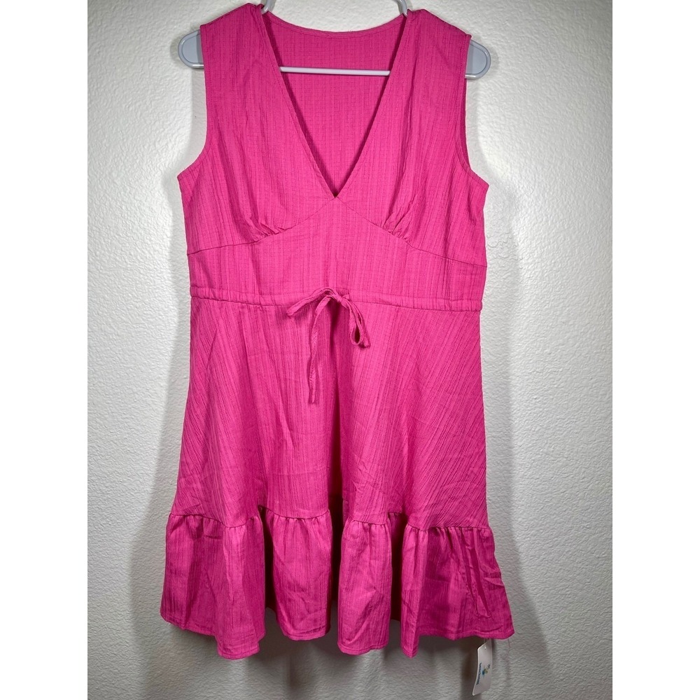 Beachsissi Pink Dress Women's Medium Sleeveless V Neck resortwear NWT